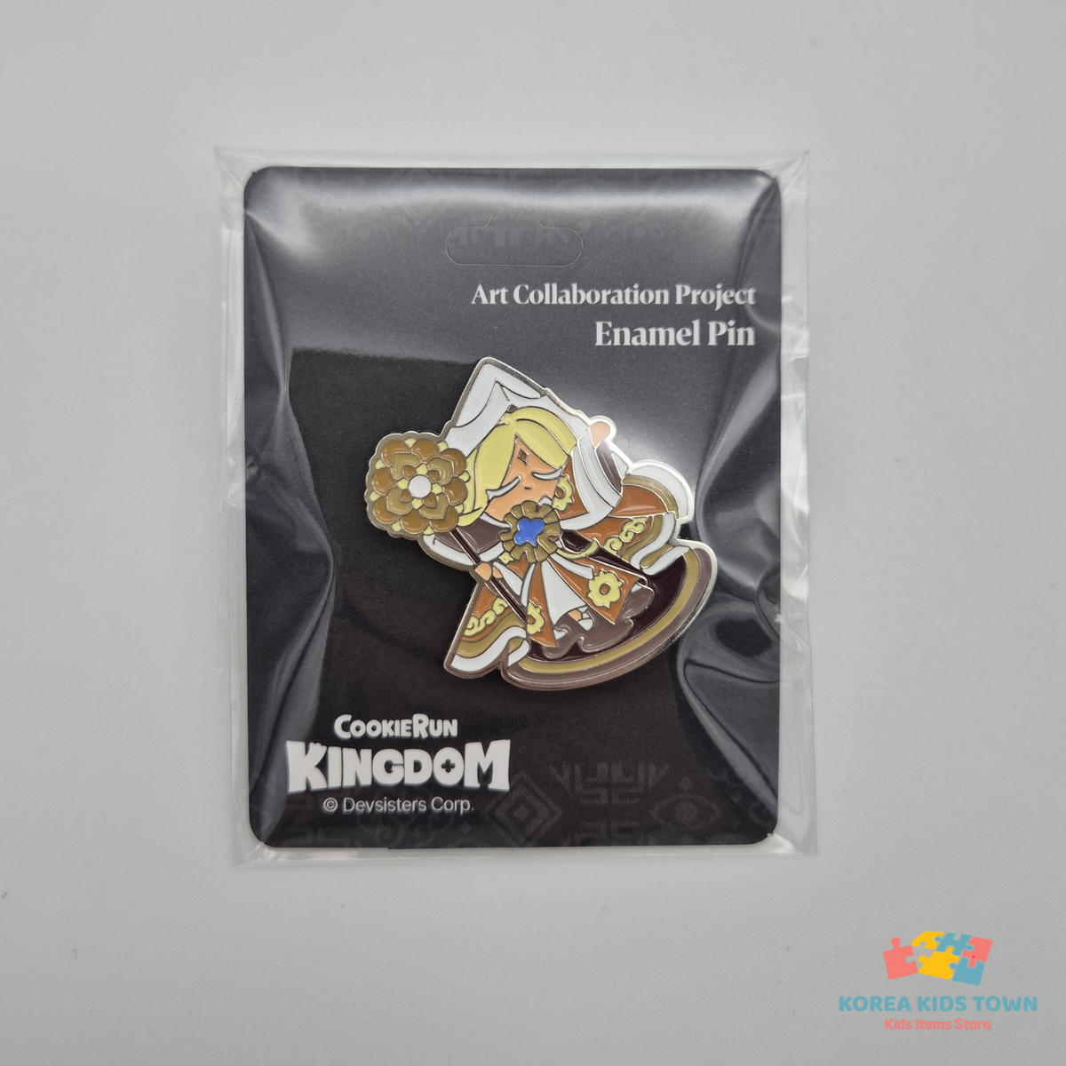 CookieRun Kingdom Pin Badge Brooch Korea (BEAST COOKIE, Shadow Milk)
