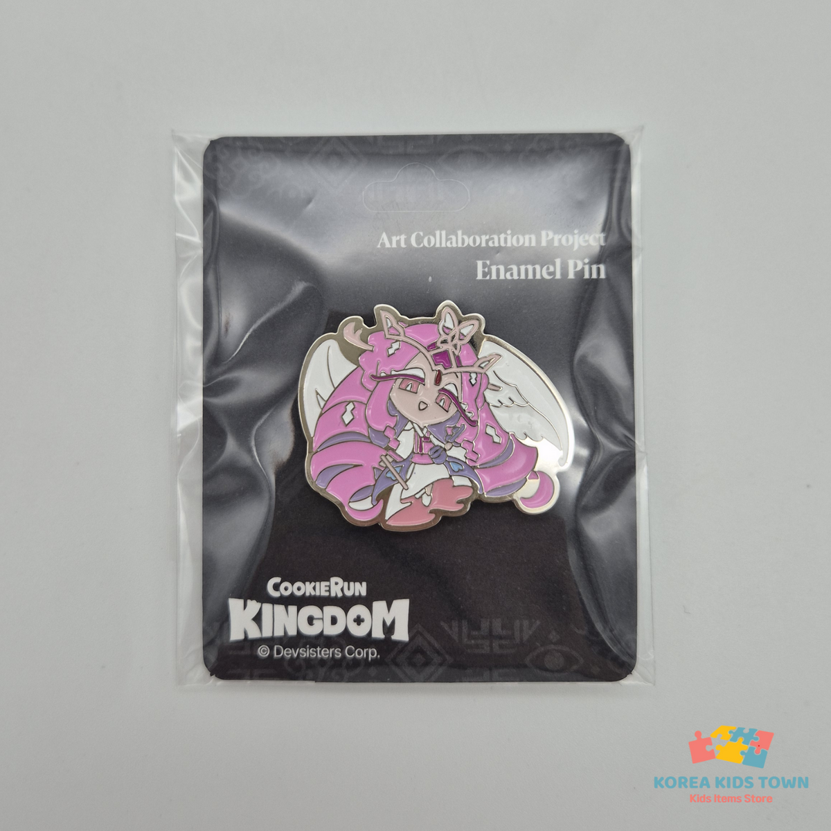 CookieRun Kingdom Pin Badge Brooch Korea (BEAST COOKIE, Shadow Milk)