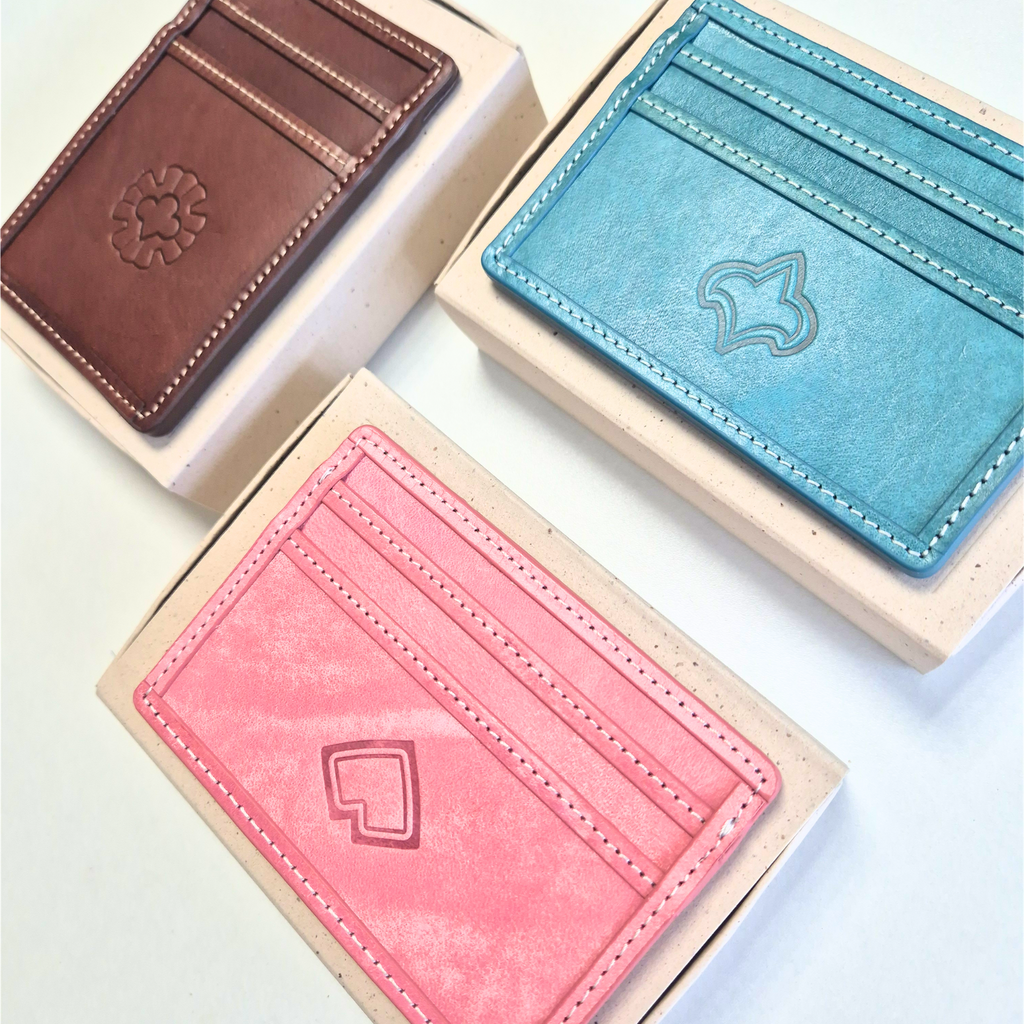 CookieRun Cookie Handmade Leather Embroidered Card Wallet Shadow Milk